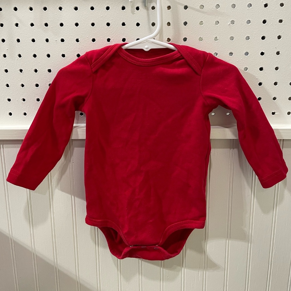 Primary organic cotton red long sleeved onesie